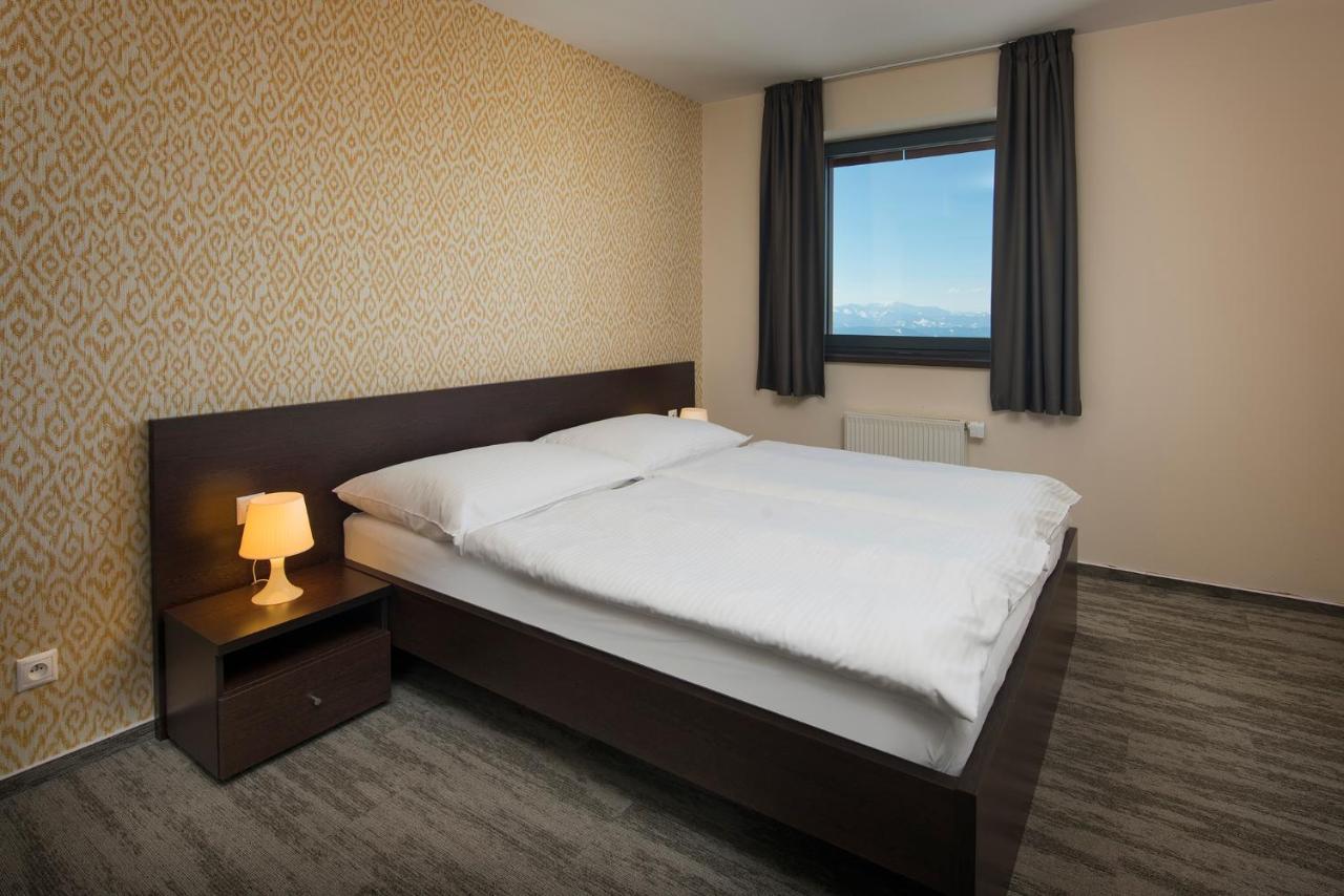 Hotel Panorama Resort Strbske Pleso Ngoại thất bức ảnh